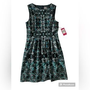 Vince Camuto NWT tea dress